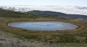 Kettle-glacial-lake-form-isunngua-greenland