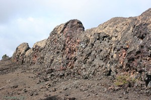 Image credit: http://www.geol.umd.edu/~jmerck/nature/landscapes/htmls/mulu78055.html