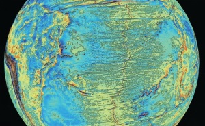 New ocean gravity map. Image: Sandwell et al. (2014)